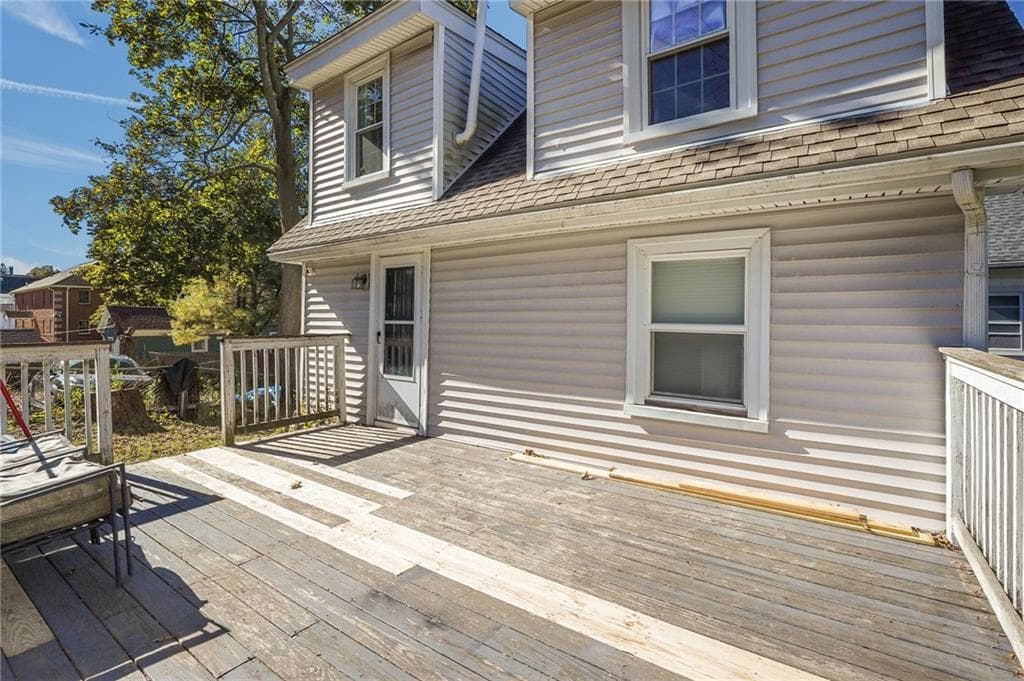 Single Family Residence at 304 Park Avenue, Woonsocket, photo 32 of 45