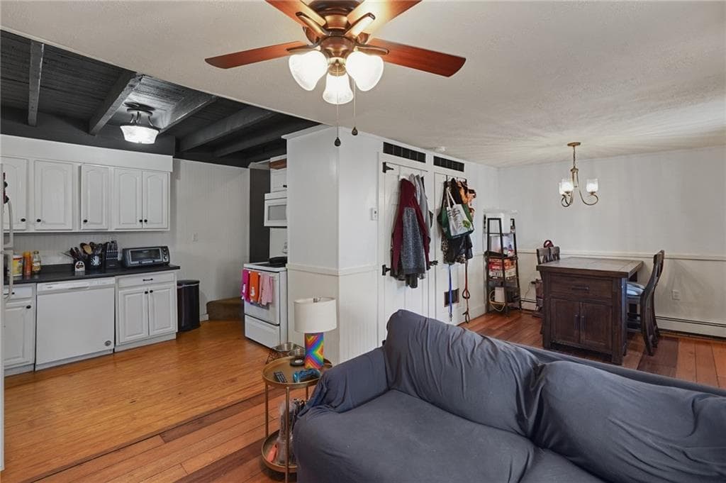 Single Family Residence at 304 Park Avenue, Woonsocket, photo 15 of 45