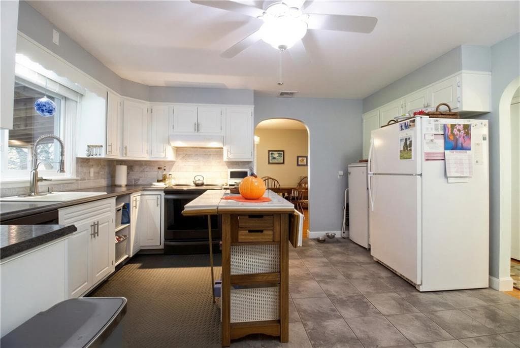 Single Family Residence at Single Family Residence, Westerly, photo 12 of 22