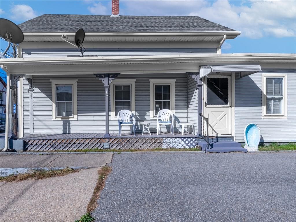 Single Family Residence at 39 Bagley Street, Central Falls, photo 4 of 16