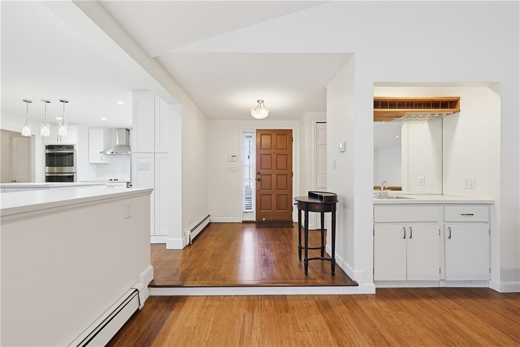 Single Family Residence at 7 White Birch Road, Cranston, photo 8 of 44