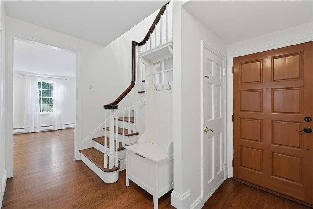 Single Family Residence at 7 White Birch Road, Cranston, photo 25 of 44