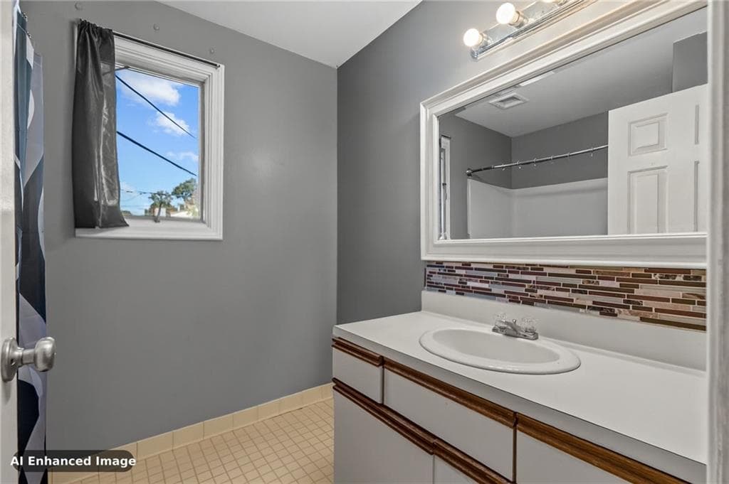 Condominium at Johnston, Johnston, photo 12 of 16