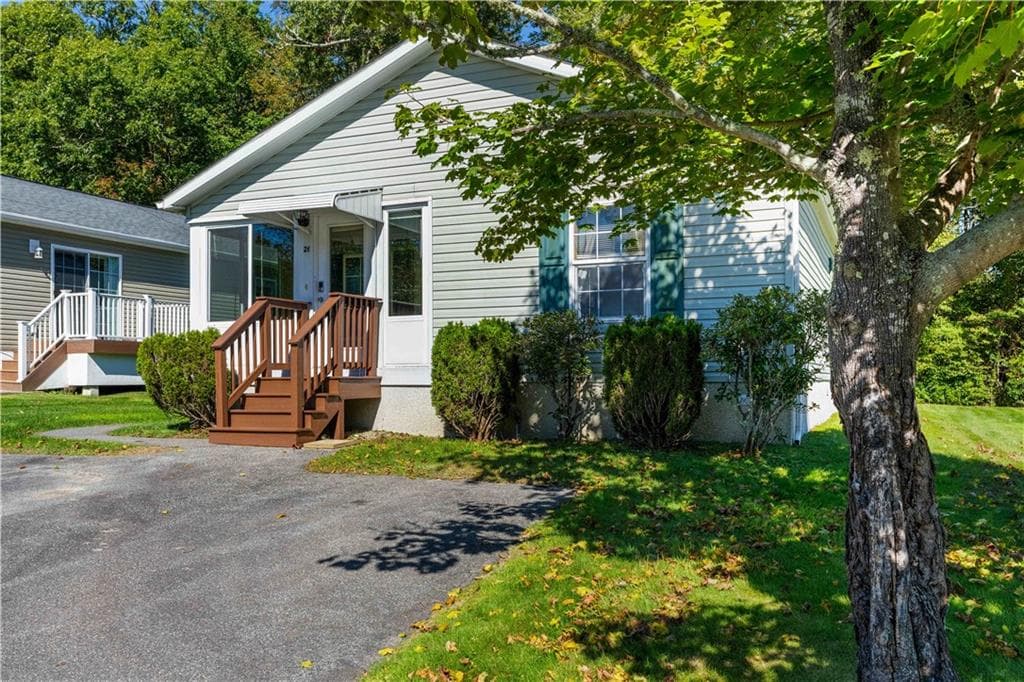 26 Bluebird Drive