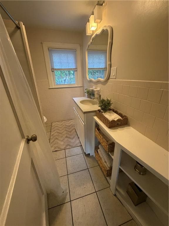Single Family Residence at 15 Sarah Teft Drive, Warwick, photo 22 of 27