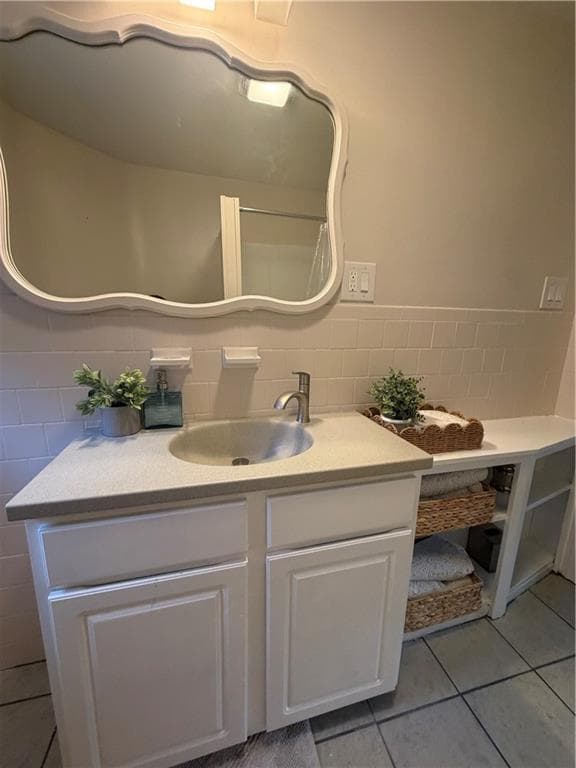 Single Family Residence at 15 Sarah Teft Drive, Warwick, photo 20 of 27