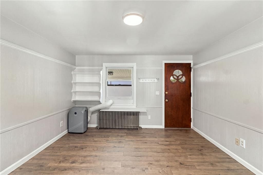 Single Family Residence at 143 Macarthur Boulevard, Coventry, photo 3 of 33