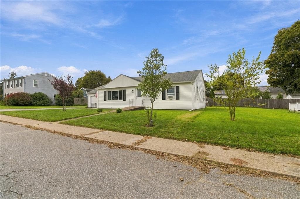 Single Family Residence at 143 Macarthur Boulevard, Coventry, photo 33 of 33