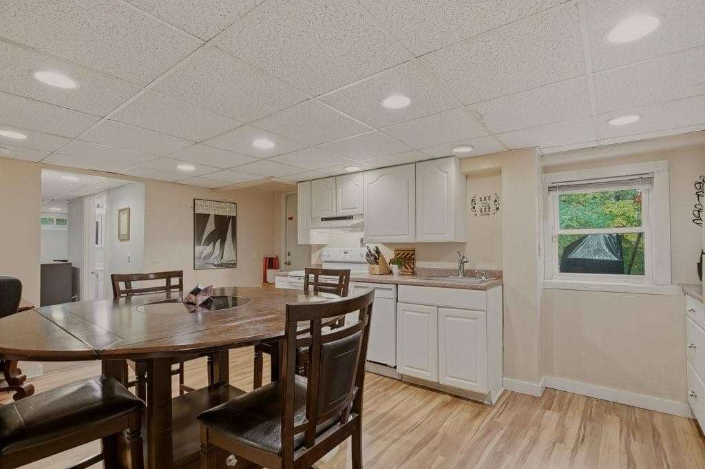 Single Family Residence at 20 Judy Terrace, West Warwick, photo 26 of 35