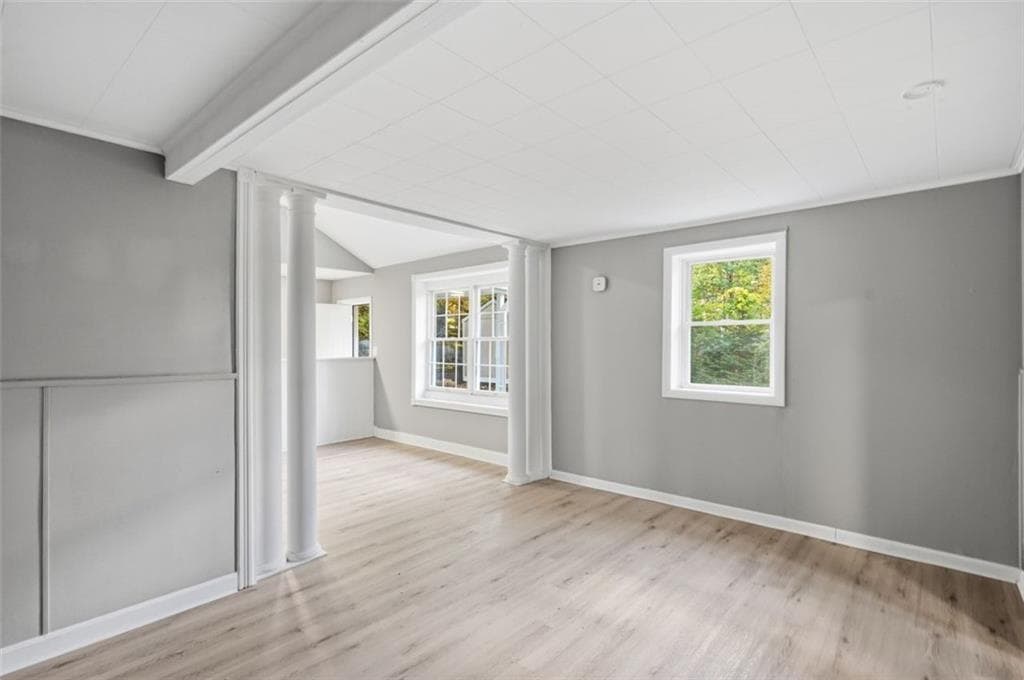 Single Family Residence at 15 Pawtucket Avenue, Glocester, photo 9 of 19