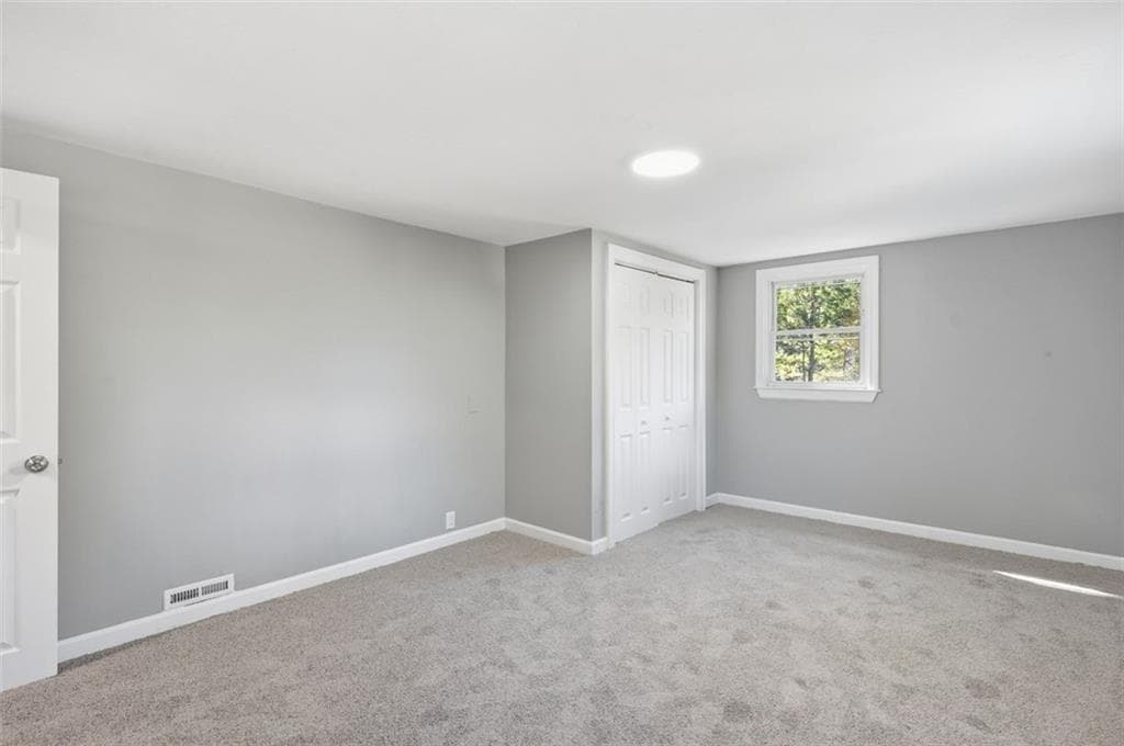 Single Family Residence at 15 Pawtucket Avenue, Glocester, photo 14 of 19