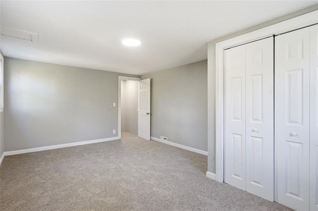 Single Family Residence at 15 Pawtucket Avenue, Glocester, photo 15 of 19
