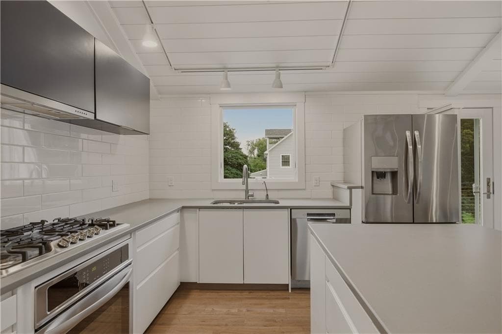 Single Family Residence at 8 Judson Avenue, Portsmouth, photo 26 of 50