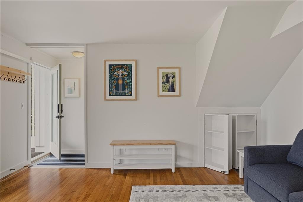 Single Family Residence at 8 Judson Avenue, Portsmouth, photo 7 of 50