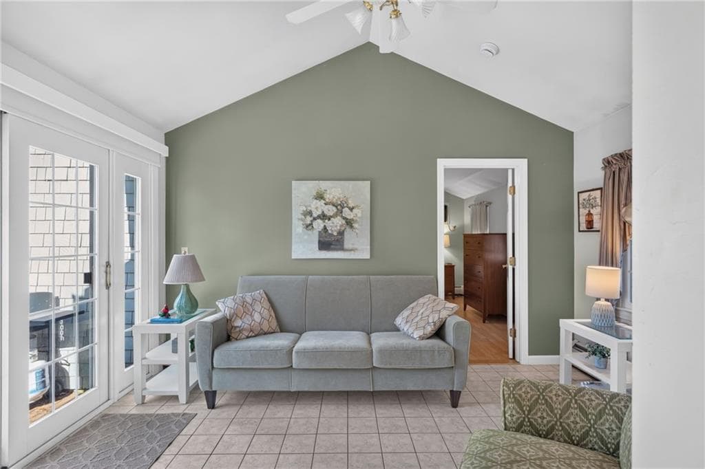 Single Family Residence at 68 Harman Avenue, Seekonk, photo 10 of 21