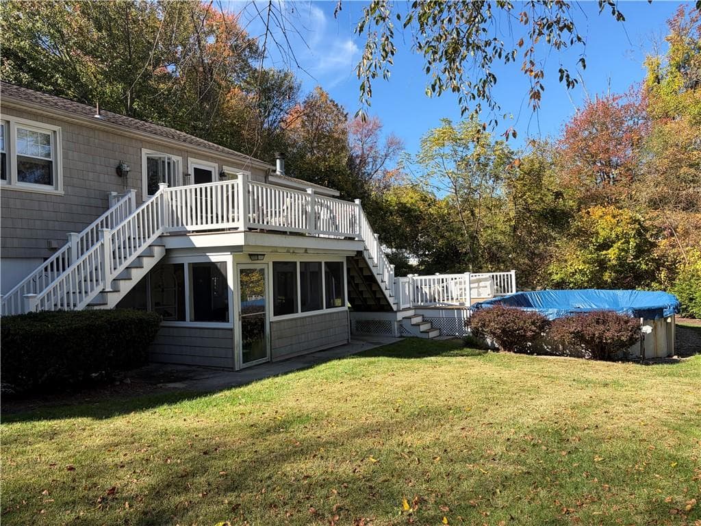 Single Family Residence at 3 Oak Street, Johnston, photo 16 of 23