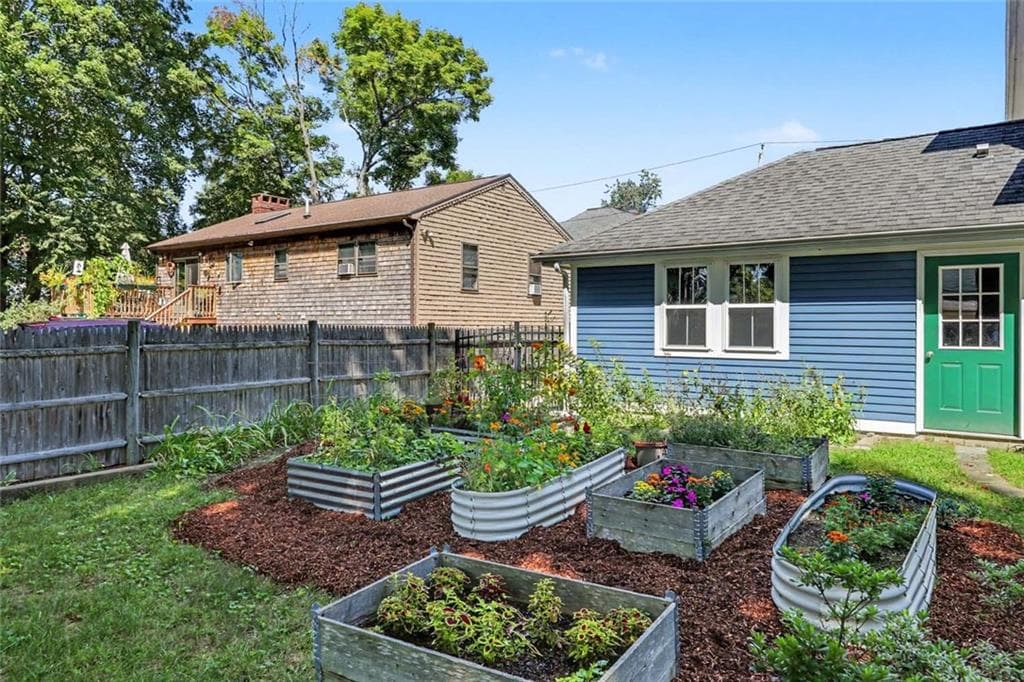 Single Family Residence at 38 Horsford Avenue, East Providence, photo 45 of 49