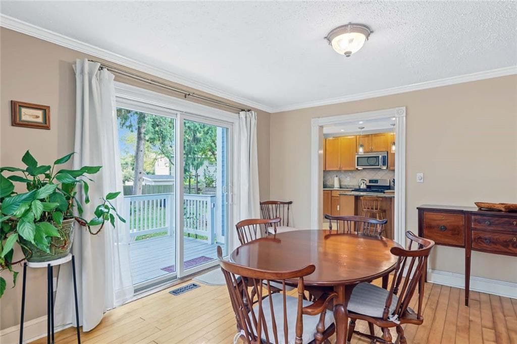 Single Family Residence at 38 Horsford Avenue, East Providence, photo 15 of 49