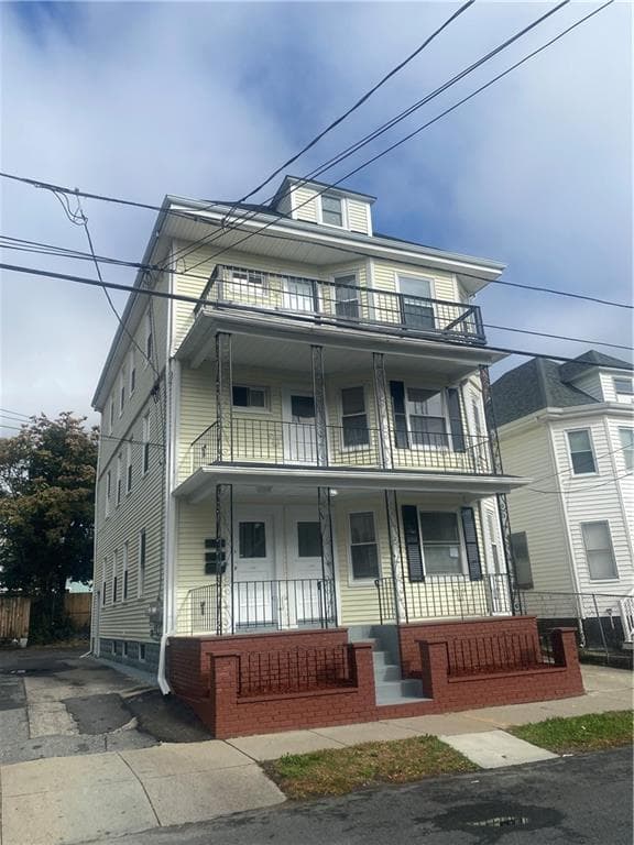 Multi Family at 195 197 Ohio Avenue, Providence, photo 2 of 23