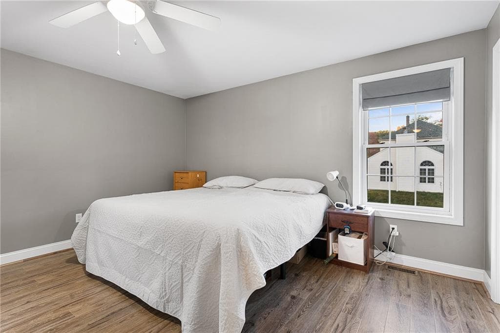 Single Family Residence at 423 Providence Pike, North Smithfield, photo 14 of 36
