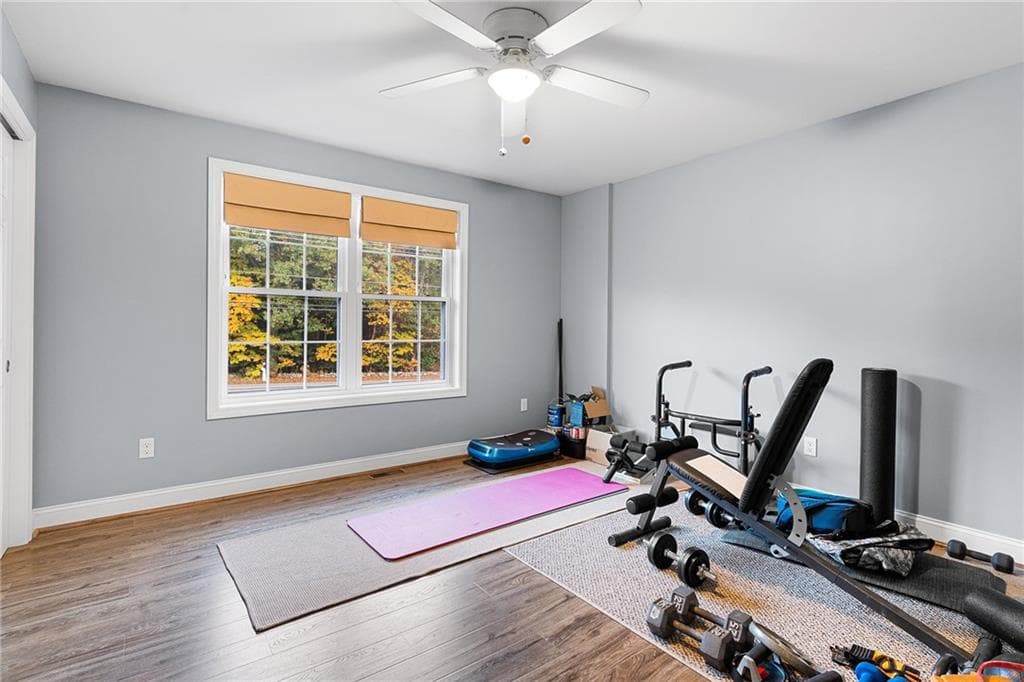 Single Family Residence at 423 Providence Pike, North Smithfield, photo 18 of 36