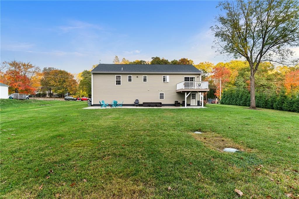 Single Family Residence at 423 Providence Pike, North Smithfield, photo 31 of 36