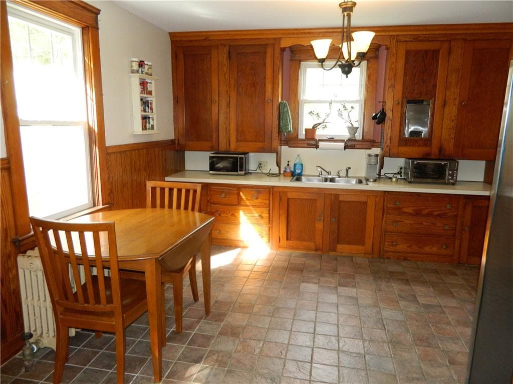 Single Family Residence at 216 Gleaner Chapel Road, Scituate, photo 5 of 30