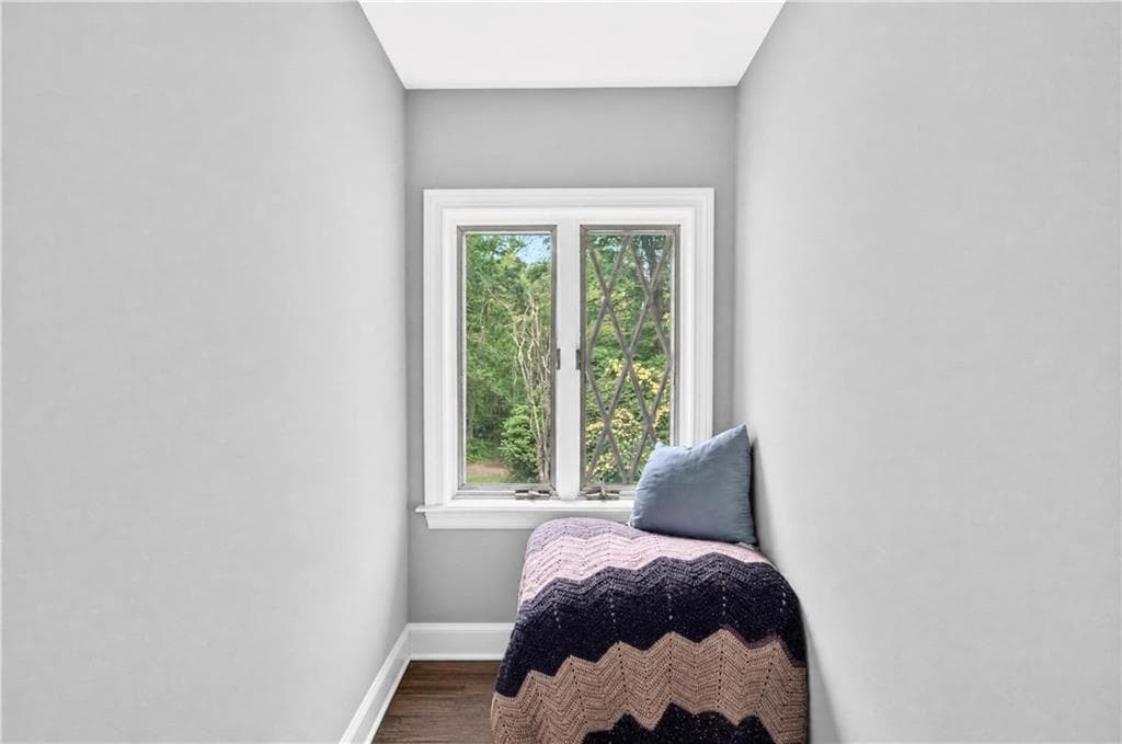 Single Family Residence at 26 Bush Hill Road, Brooklyn, photo 22 of 33