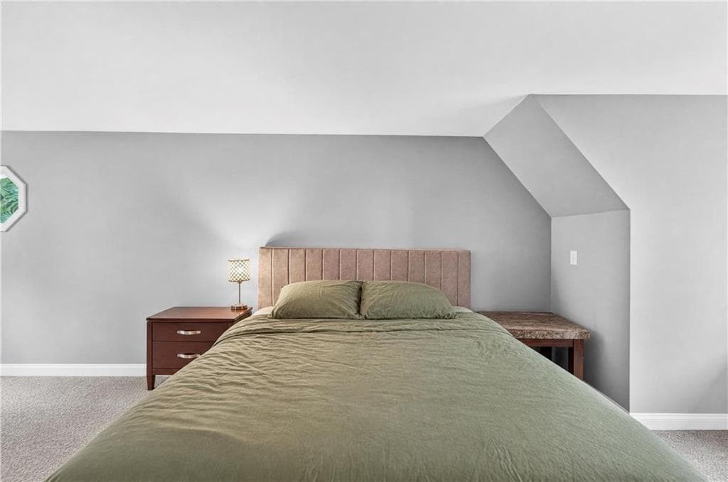 Single Family Residence at 26 Bush Hill Road, Brooklyn, photo 20 of 33