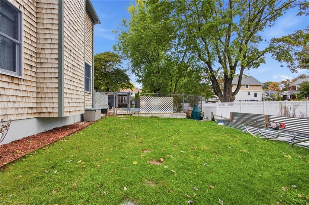 Single Family Residence at 4 Anthony Road, Barrington, photo 21 of 21