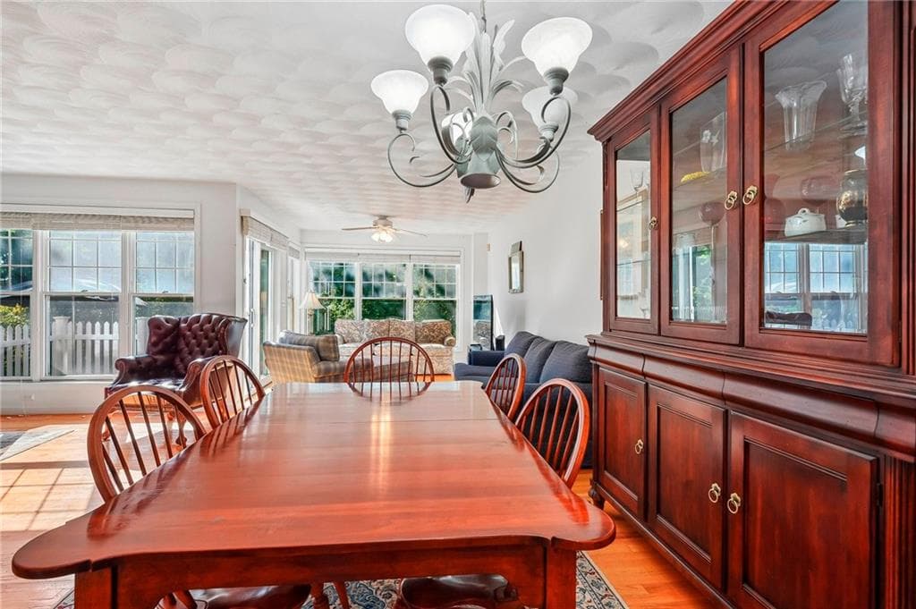 Condominium at 40 Fox Drive, Narragansett, photo 12 of 26