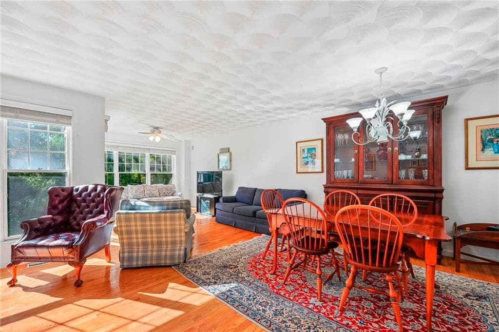 Condominium at 40 Fox Drive, Narragansett, photo 11 of 26
