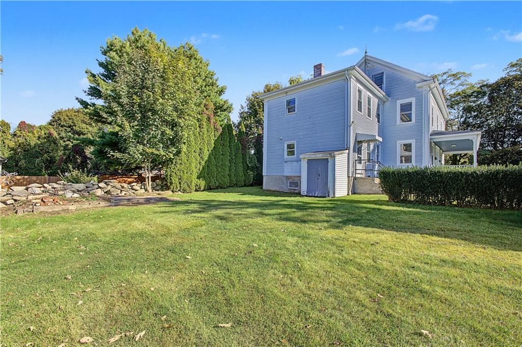 Multi Family at 75 DeWolf Avenue, Bristol, photo 4 of 39