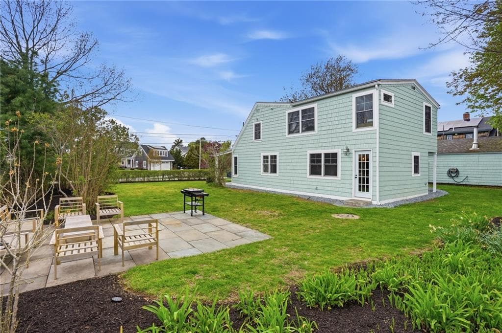 Single Family Residence at 8 Emery Road, Warren, photo 20 of 24