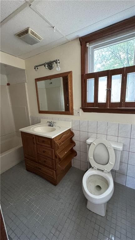 Multi Family at 43 Summit Street, Woonsocket, photo 15 of 16