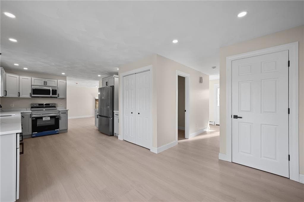 Single Family Residence at 45 Pleasant View Drive, Hopkinton, photo 13 of 27