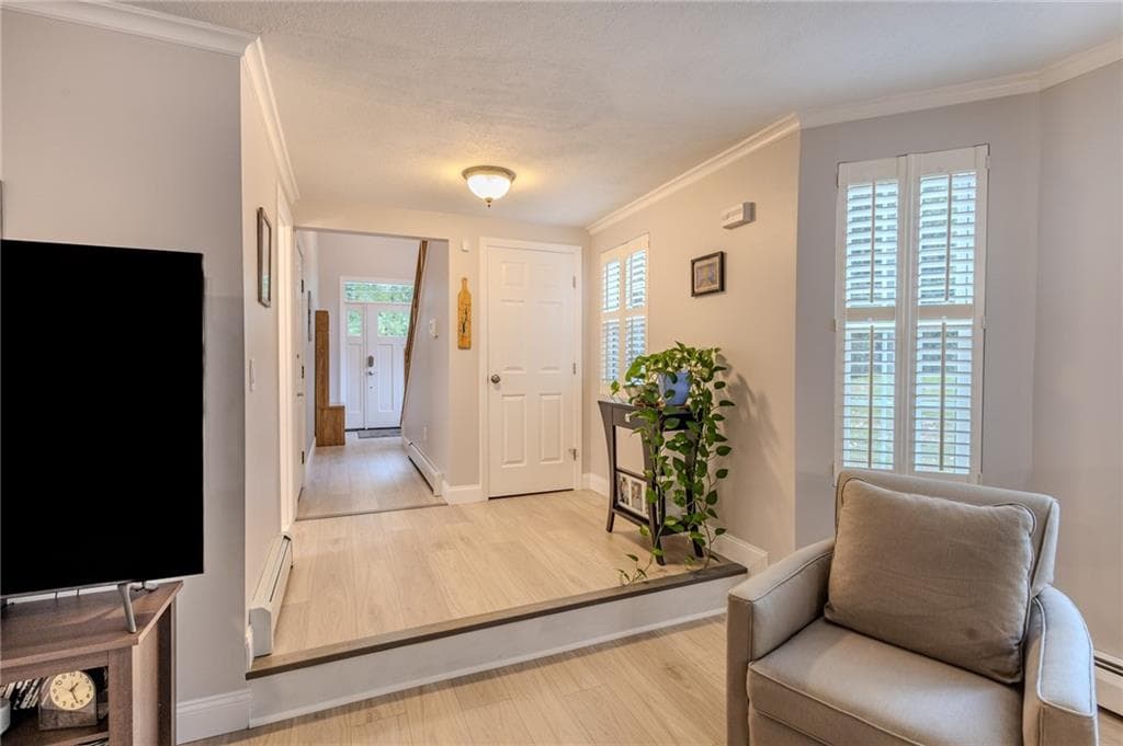 Condominium at 7 Nipmuc Trail UNIT A, North Providence, photo 4 of 48