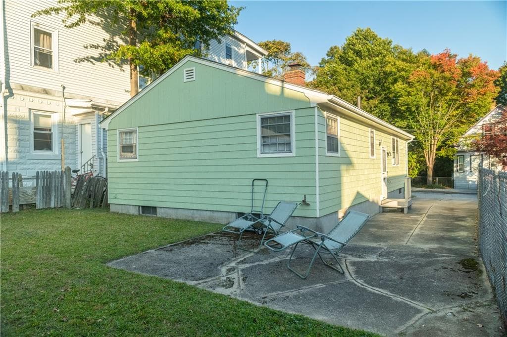Single Family Residence at 14 Job Street, Providence, photo 23 of 26