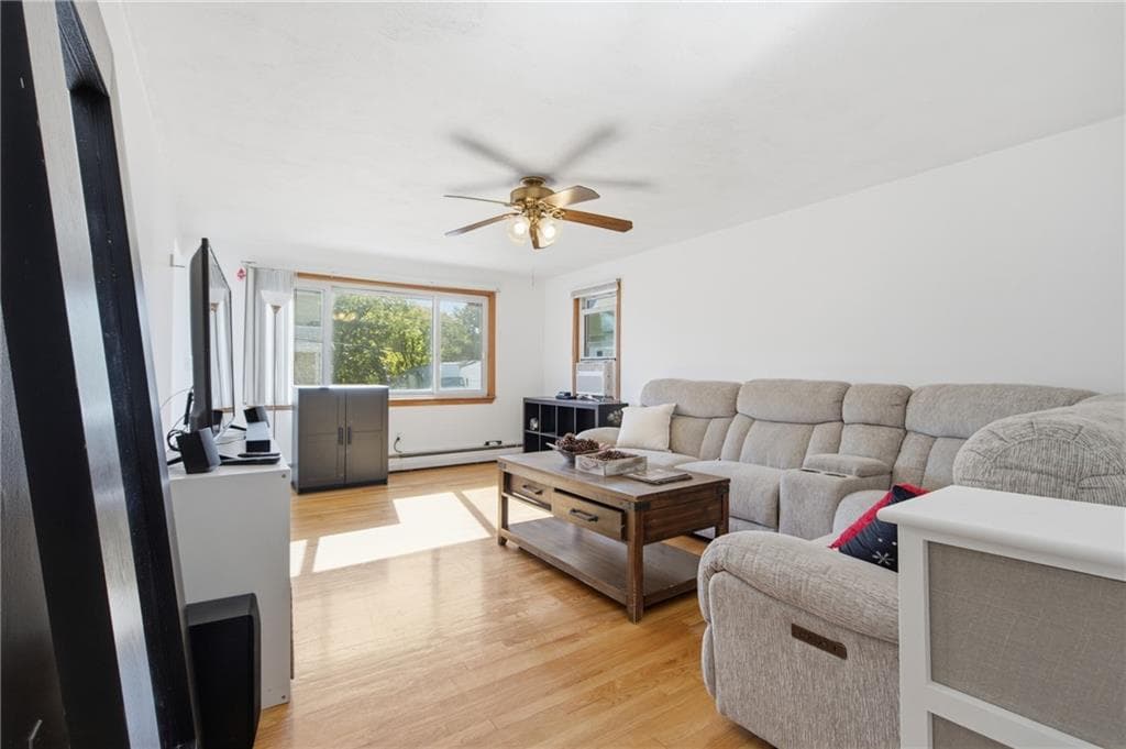 Single Family Residence at 74 Messina Street, Providence, photo 7 of 31