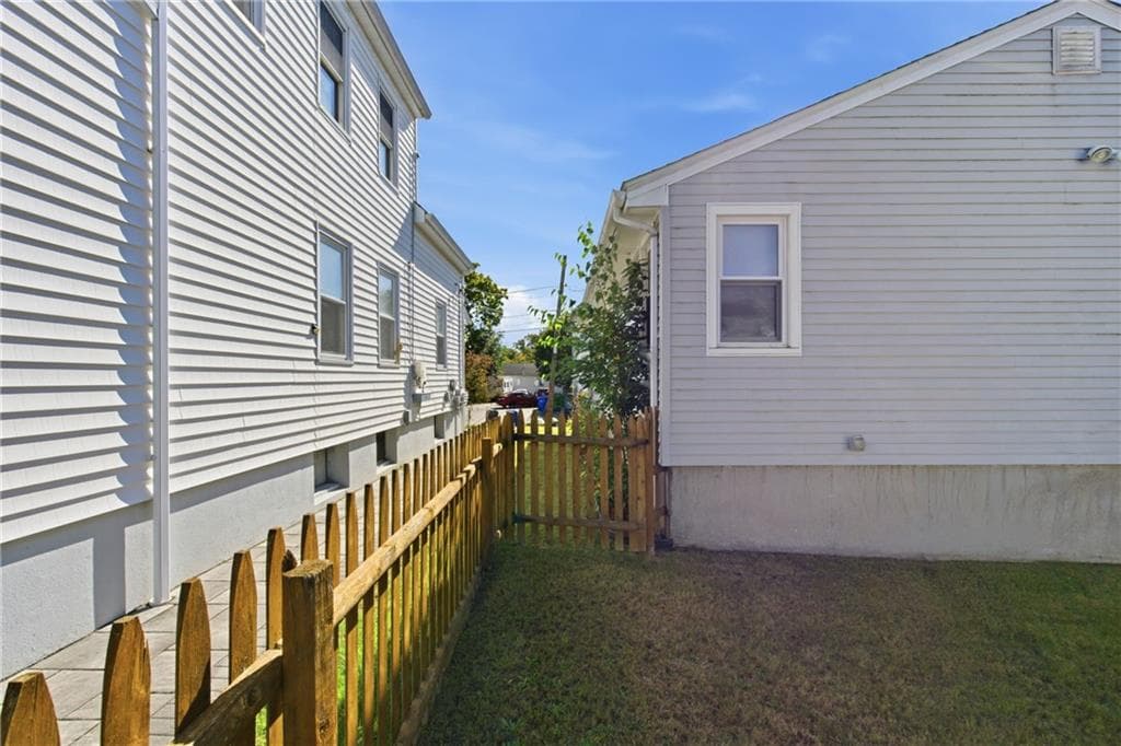 Single Family Residence at 74 Messina Street, Providence, photo 30 of 31