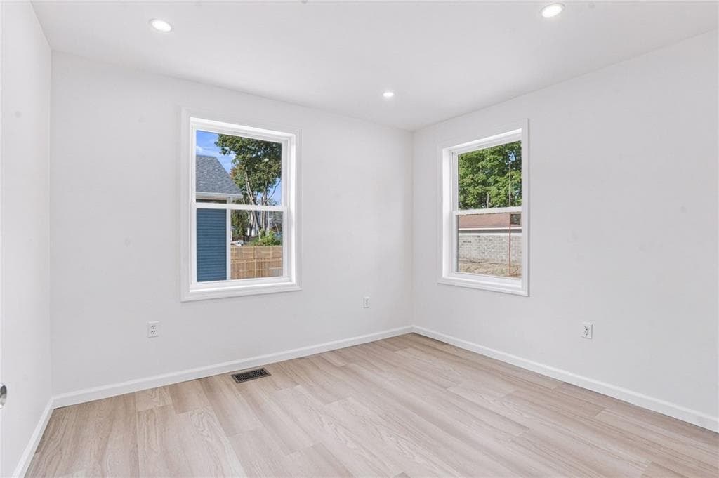 Single Family Residence at 209 Lincoln Street, Woonsocket, photo 12 of 26
