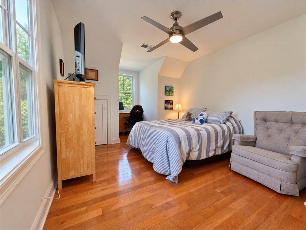 Single Family Residence at 17 Ferry Street, Jamestown, photo 28 of 50