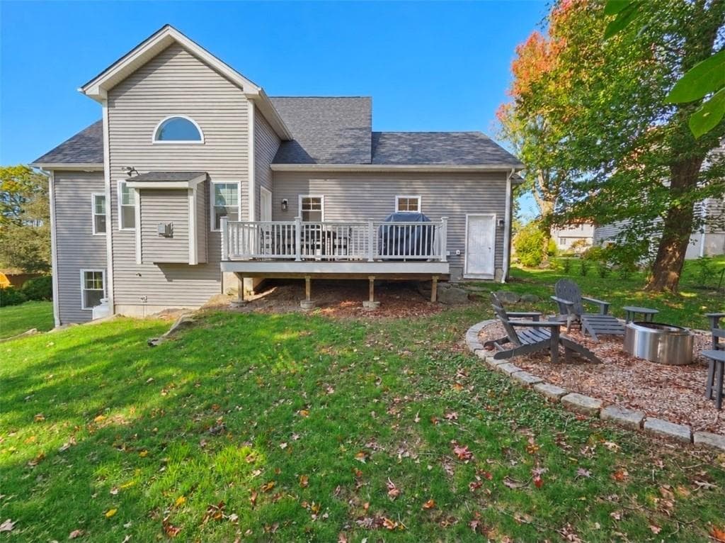 Single Family Residence at 17 Ferry Street, Jamestown, photo 40 of 50