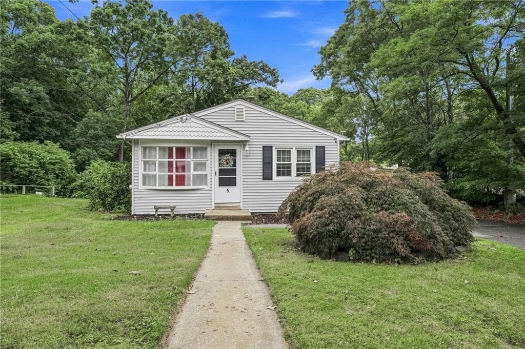 5 Packard Avenue