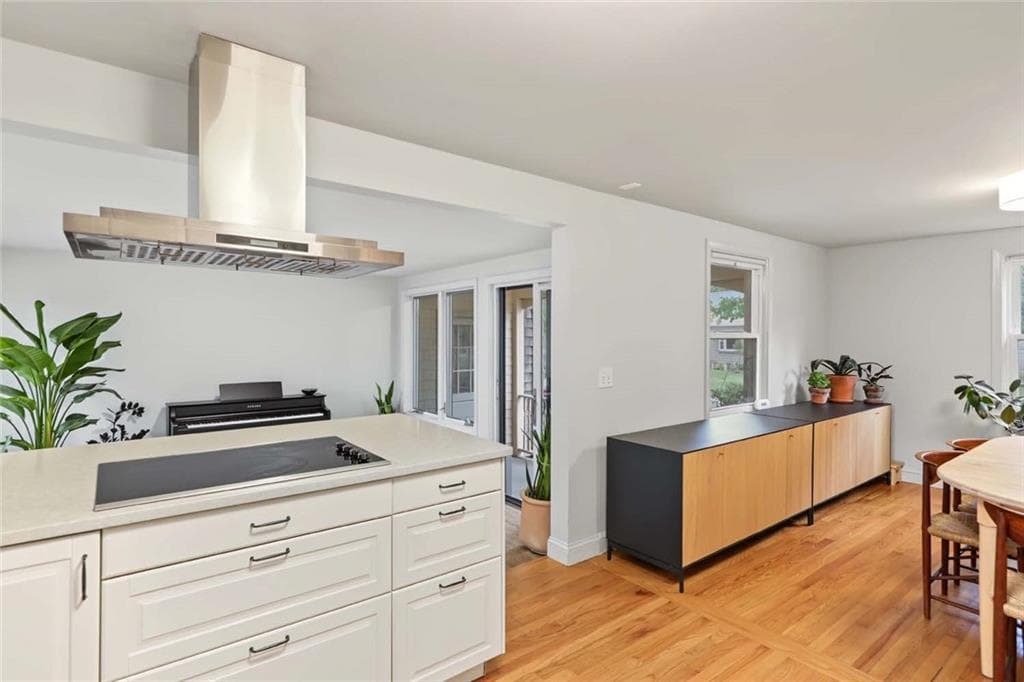 Single Family Residence at 18 Pine Cone Drive, Barrington, photo 16 of 35