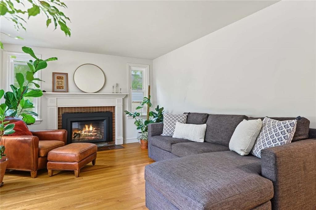Single Family Residence at 18 Pine Cone Drive, Barrington, photo 7 of 35