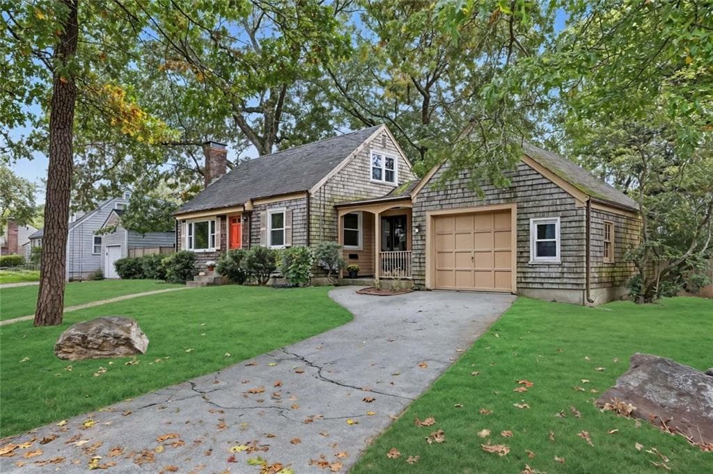 Single Family Residence at 18 Pine Cone Drive, Barrington, photo 3 of 35