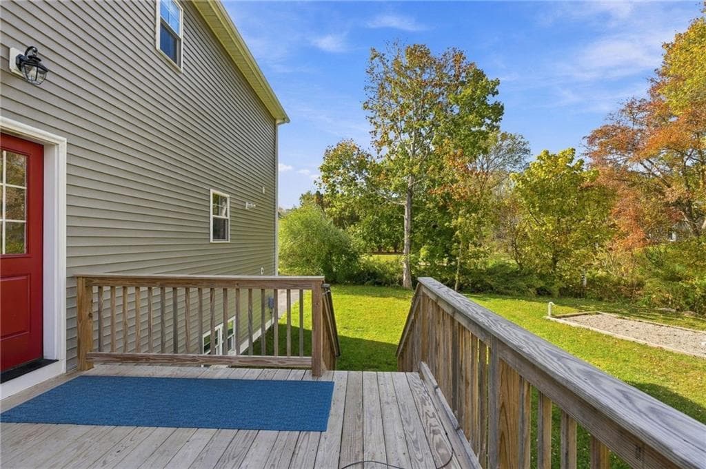 Single Family Residence at 8 Wincheck Pond Road, Hopkinton, photo 44 of 49