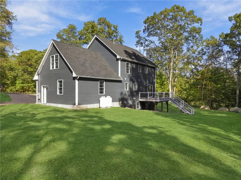 Single Family Residence at 18 Elaine Drive, Hopkinton, photo 2 of 24