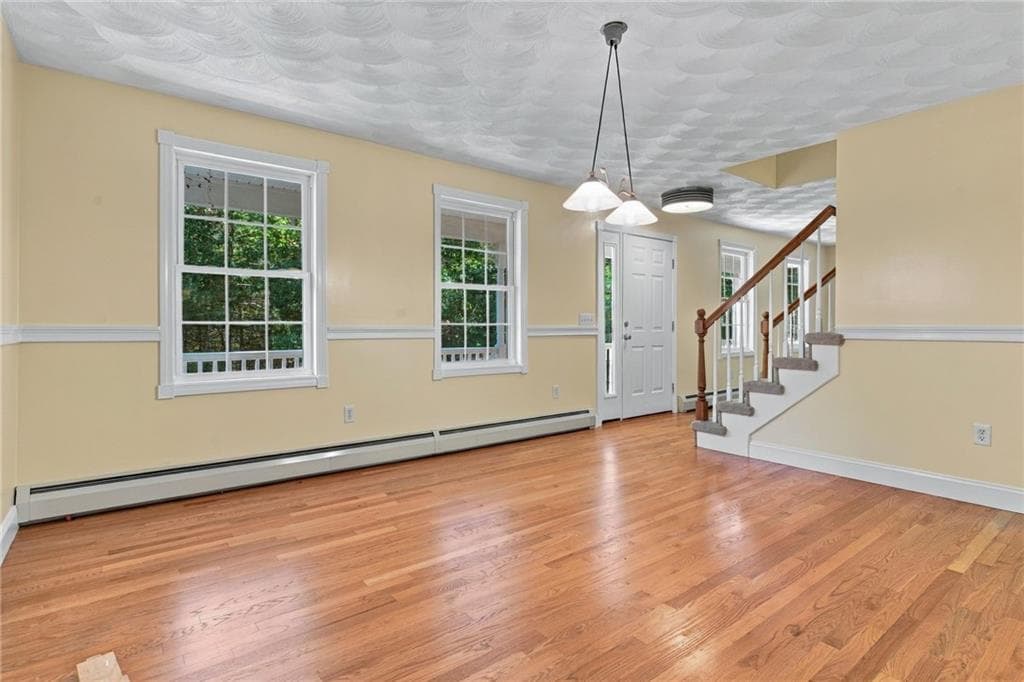 Single Family Residence at 46 A Victory Highway, West Greenwich, photo 10 of 46